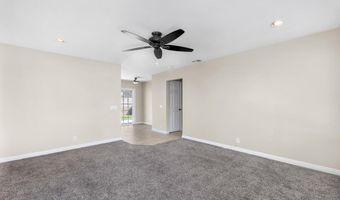 4853 Colony Dr, Camarillo, CA 93012