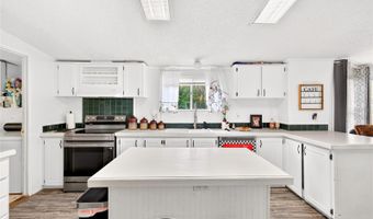 10890 NE 102ND Pl, Archer, FL 32618