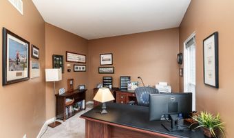 5660 Miss Royal Pass Dr, Miami, OH 45140