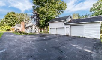 1187 Sandridge Rd, Alden, NY 14004