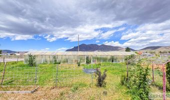 700 Dean Ave, Arco, ID 83213