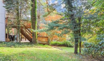 49 Hollow Tree Ridge Rd, Darien, CT 06820