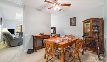 2904 Sagamore Ln, Asheville, NC 28806