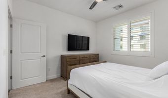 2511 W QUEEN CREEK Rd 266, Chandler, AZ 85248