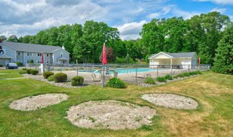 507 Greenwich Dr, Albany, NY 12203