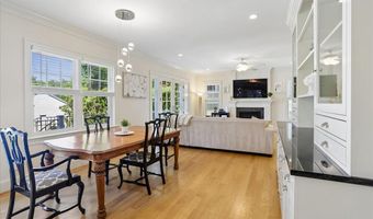 7800 RADNOR Rd, Bethesda, MD 20817
