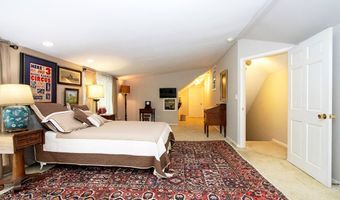 330 Countryside Dr, Ashland, OH 44805