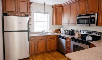28 Armstrong Rd C28, Coventry, CT 06238