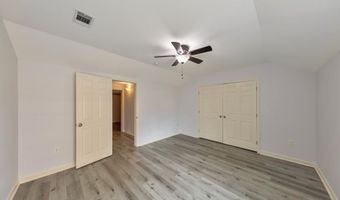 62 Applewood Ln, Acworth, GA 30101