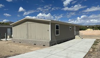 19500 E GREGORY St 16, Black Canyon City, AZ 85324
