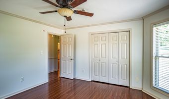 122 Hemlock Rd, Batesville, MS 38606