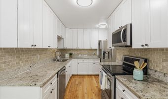6124 OLD BRENTFORD Ct, Alexandria, VA 22310