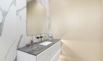 6816 E Stagecoach Pass, Carefree, AZ 85377