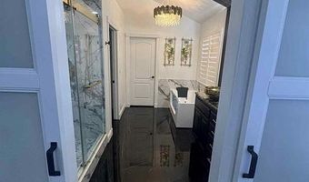 1016 Sheryl Ln, Altus, OK 73521