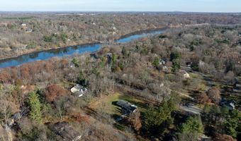 2844 Whippoorwill Ln, Ann Arbor, MI 48103