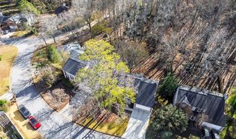 4935 Tanners Spring Dr, Alpharetta, GA 30022