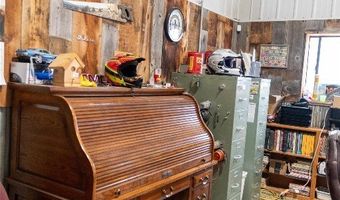 40 Big Timber Loop Rd, Big Timber, MT 59011