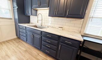 601 N Jackson St, Aberdeen, SD 57401