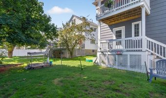 135 Russett Rd 1, Boston, MA 02132