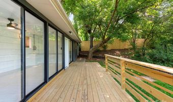 28 Pine Ln, Asheville, NC 28806