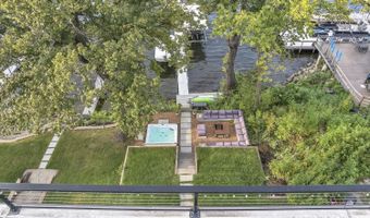 160 Park Pl, Arnolds Park, IA 51331