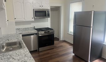 32 Hazelwood Ave 1st floor, Bridgeport, CT 06605