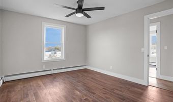 5 Katherine Dr, Johnston, RI 02919