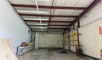 301 Old Dubuque Rd A, Anamosa, IA 52205