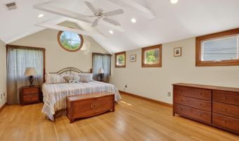 4837 1ST St S, Arlington, VA 22204
