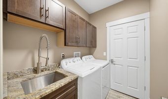 4003 Abbie Ln, Aliquippa, PA 15001