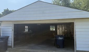 205 Edwards Ave, Beech Grove, IN 46107