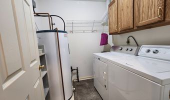 870 King Ridge Dr, Ashland, OH 44805