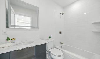38 Hichborn 201, Boston, MA 02135