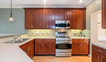 20 Sanctuary Dr, East Greenwich, RI 02818