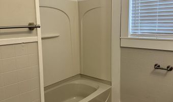 842 Geranium St #A, Baton Rouge, LA 70802