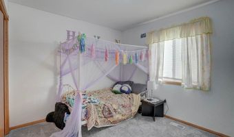 10307 Quail Ln, Arkansas City, KS 67005