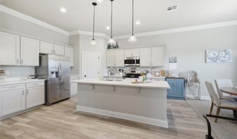 9225 Natures Trl, Biloxi, MS 39532