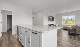 825 Larkspur Ln, Bay St. Louis, MS 39520