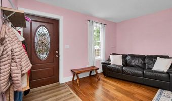 5922 VT 15 Rte, Cambridge, VT 05464