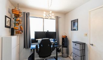 944 Sunburst Ln, Altoona, IA 50009