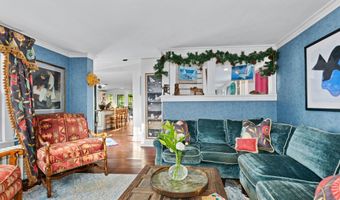 561 Middlesex Rd, Darien, CT 06820