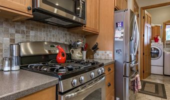 1590 W Foothills Dr, Ash Fork, AZ 86320