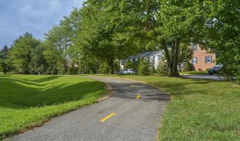 1030 WELSH Dr, Rockville, MD 20852