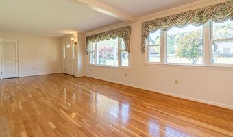 19497 Stone Mountain Rd, Abingdon, VA 24210