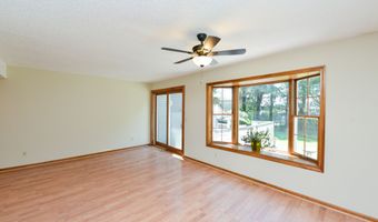 1325 Farmington Ave 13, Bristol, CT 06010