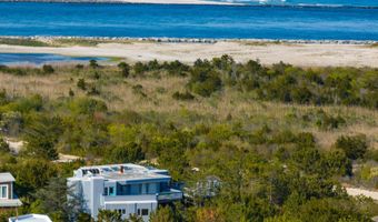 22 E 7TH St, Barnegat Light, NJ 08006
