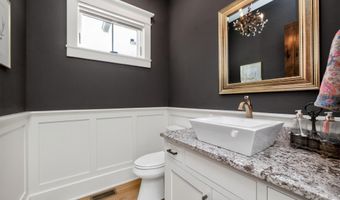 24913 Covenant Ln, Adel, IA 50003