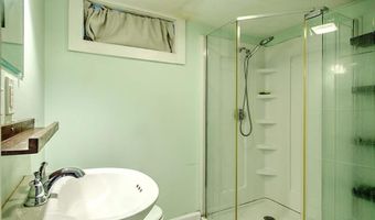 4 Talbot Mnr, Cranston, RI 02905
