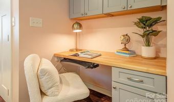 199 Pennsylvania Ave, Asheville, NC 28806