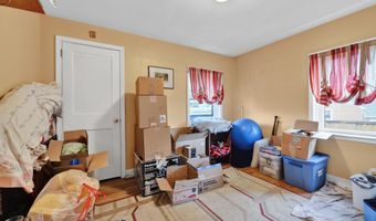 203 MAYER St, Reading, PA 19606